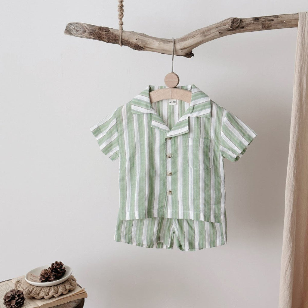 Children's striped short-sleeved cool breathable sports shorts set in olive green hanging on wooden hanger