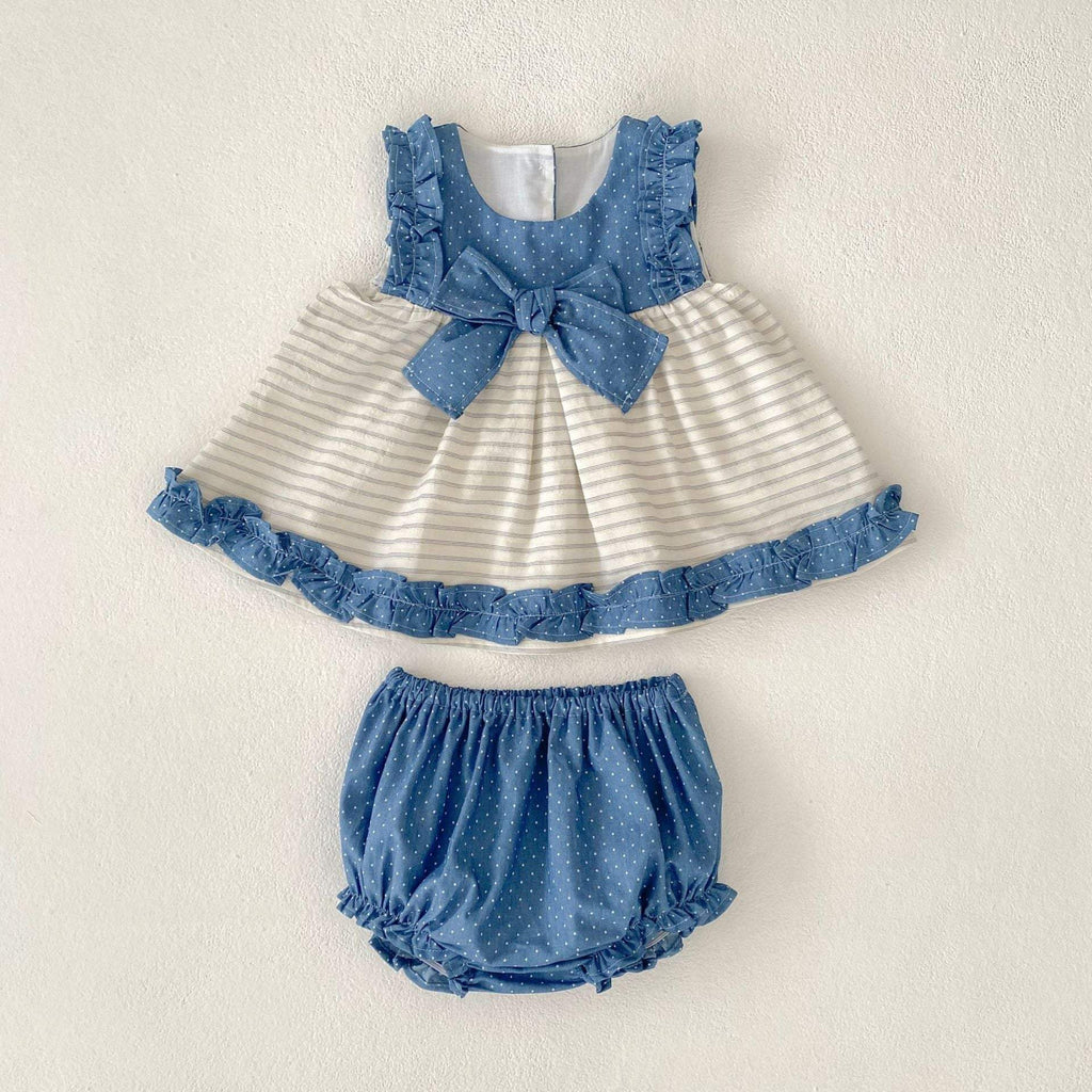 baby girl's cotton two-piece blue and white lacework blouse and shorts set with bow and polka dots