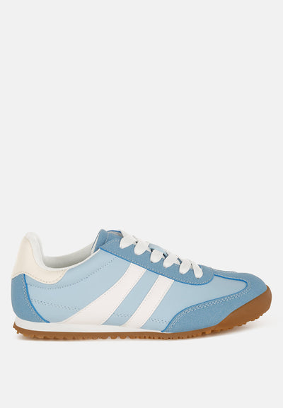 Peak Burn Casual lace-up sneakers in blue faux leather with white stripes and gum rubber sole